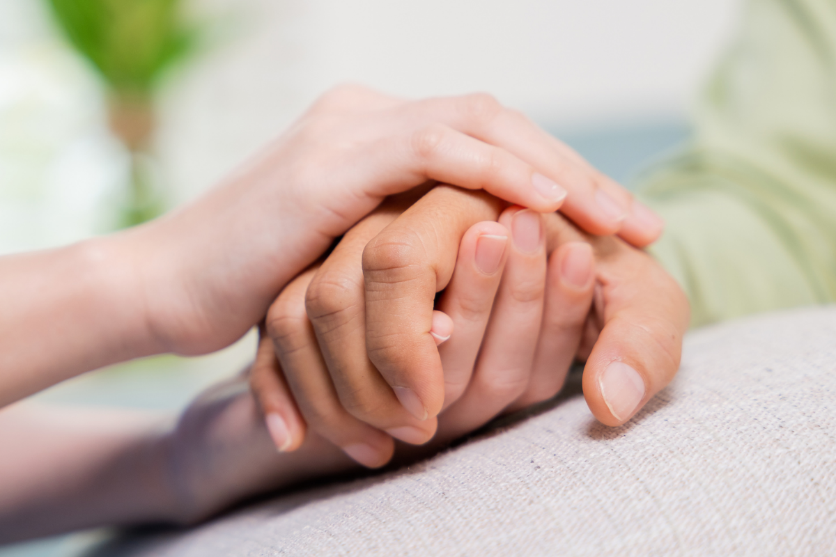 Achtsame, vertrauensvolle Begleitung in einer sensiblen Pflegesituation